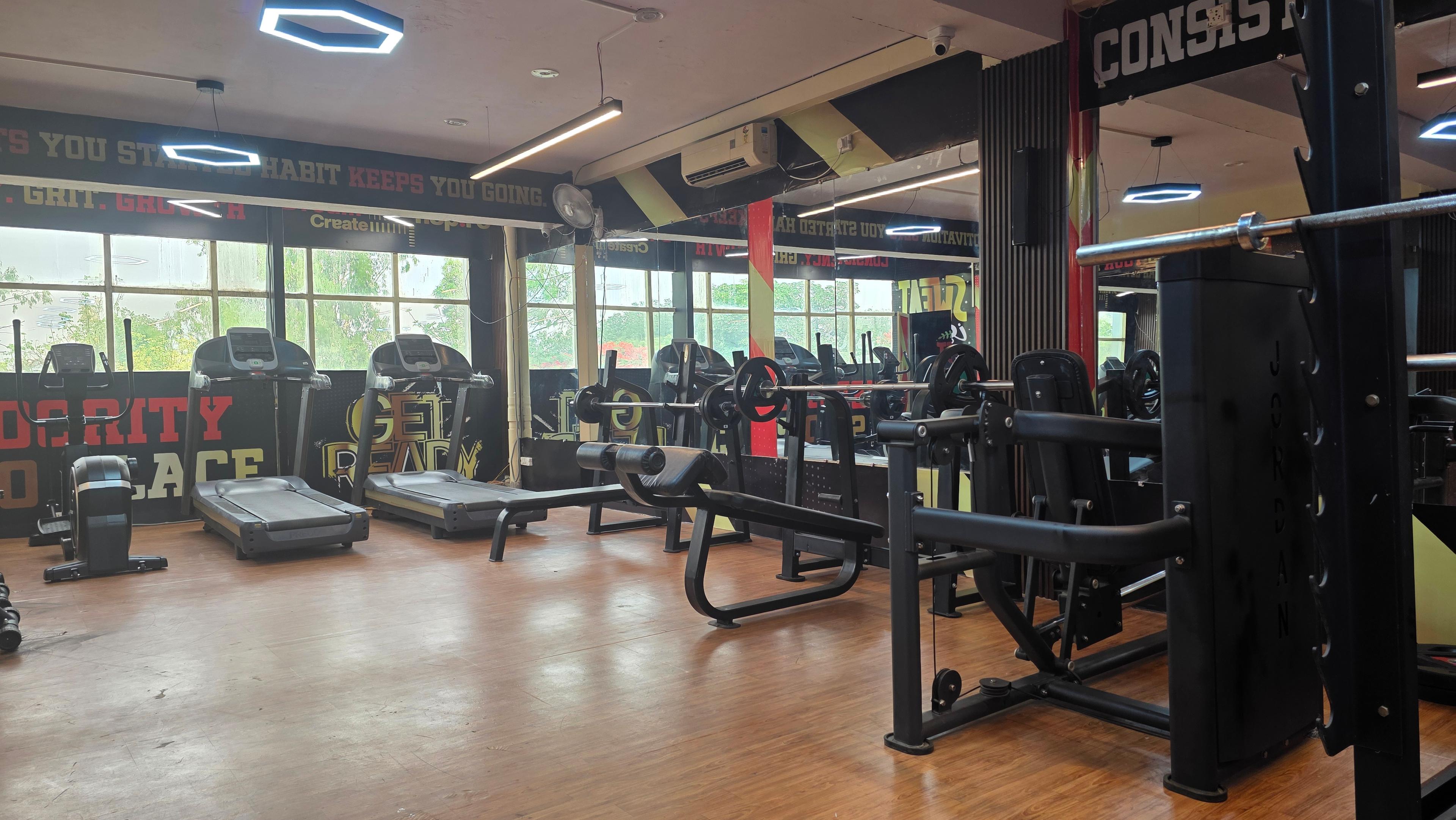 WTF Gym Gaur Mall, RDC Nagar ,Ghaziabad